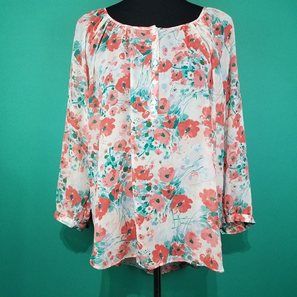 LC Lauren Conrad Tops - LC Lauren Conrad Floral Top